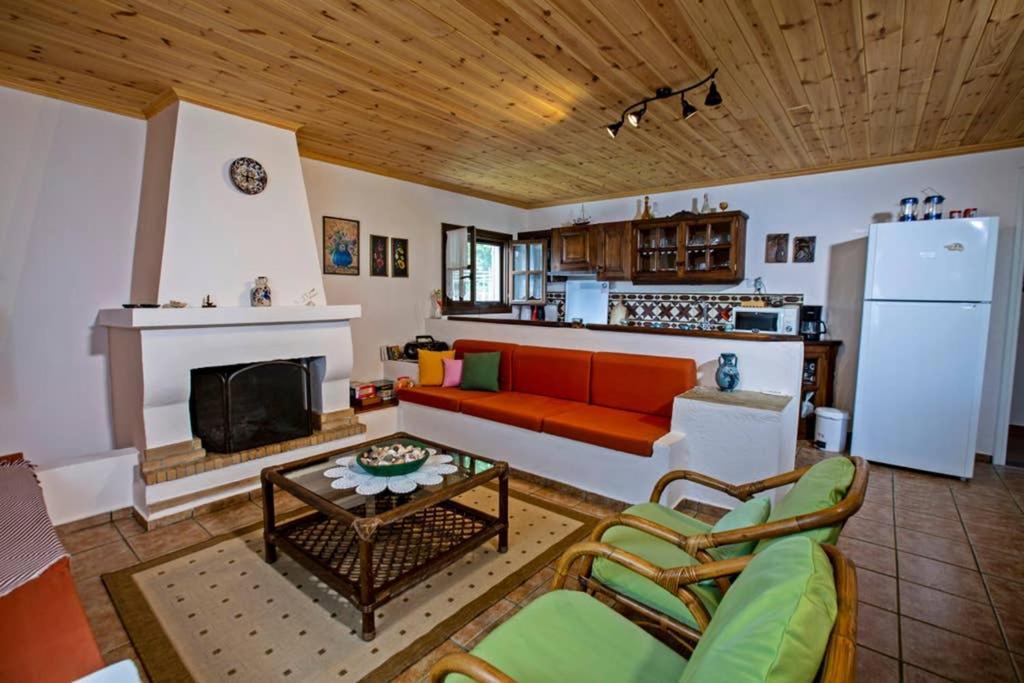 Agrampeli Villa Ierissos Eksteriør billede