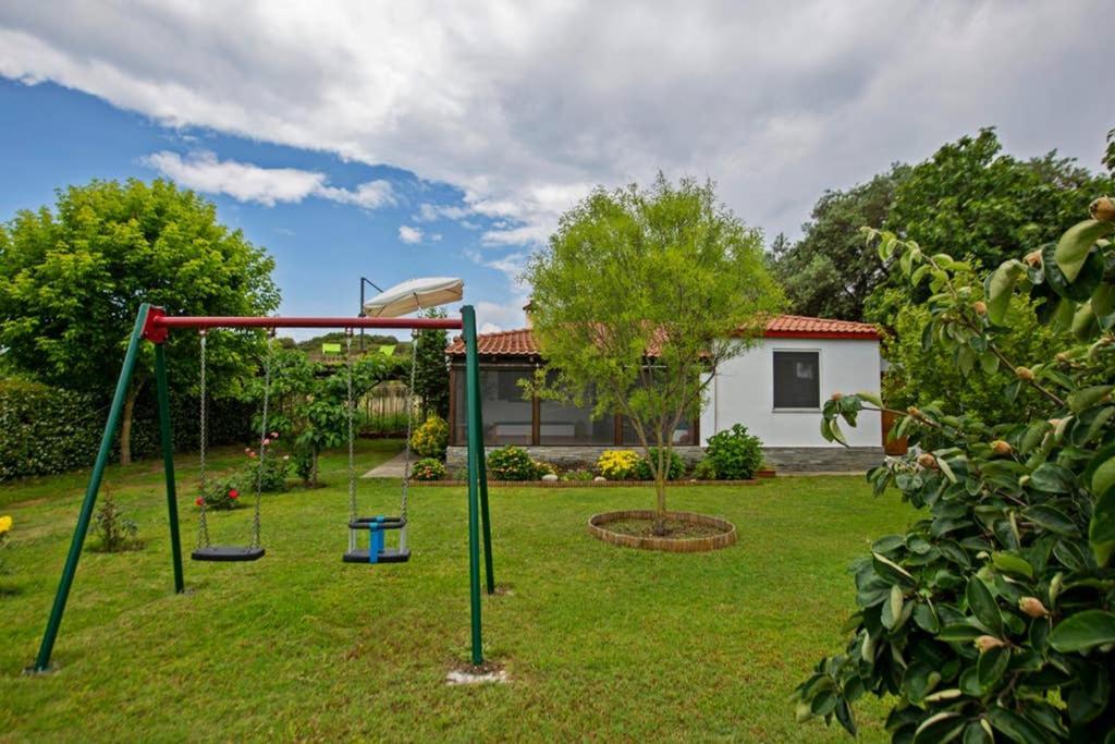 Agrampeli Villa Ierissos Eksteriør billede